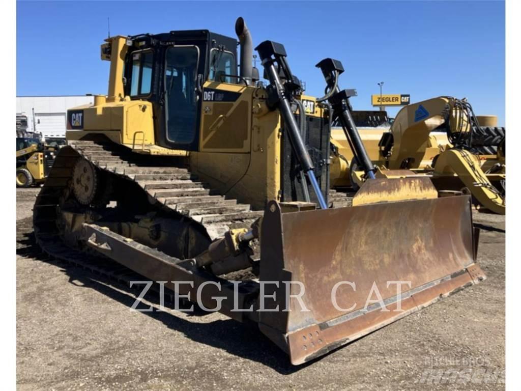 CAT D6T4FLGPA Telaketjupuskutraktorit