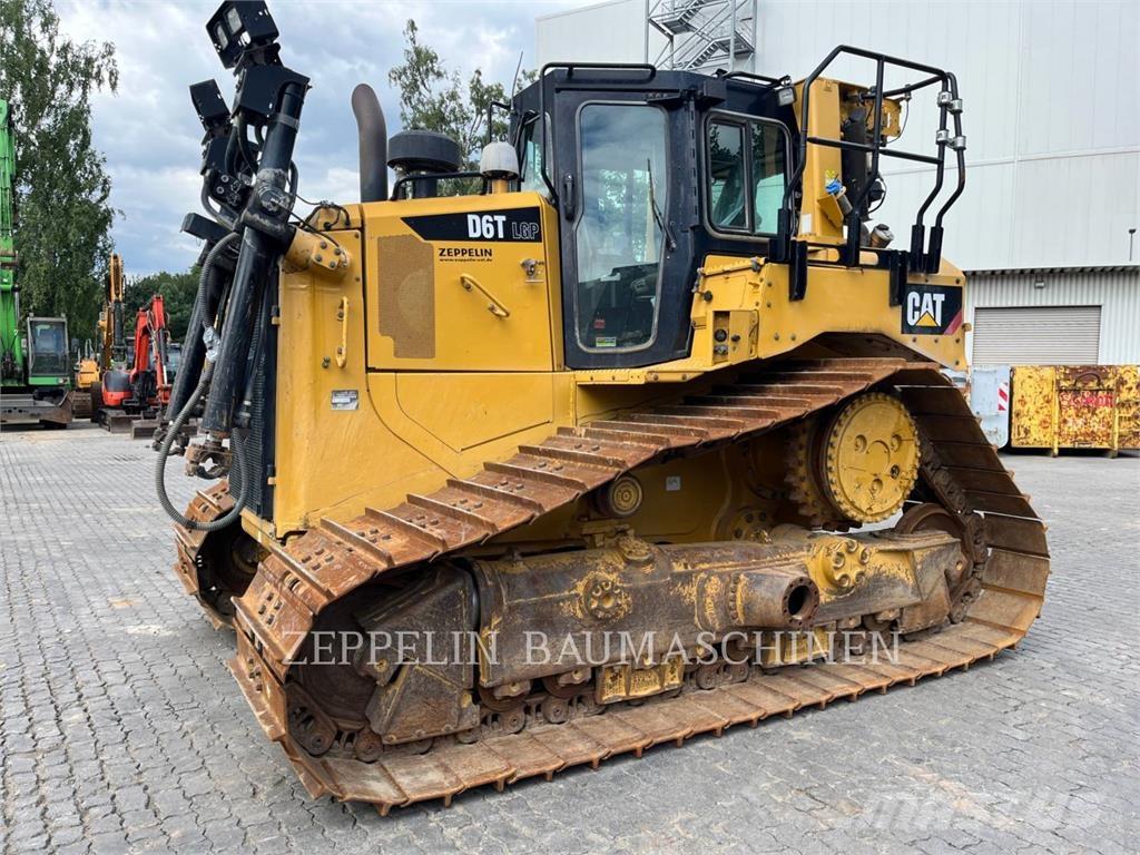 CAT D6TM Telaketjupuskutraktorit