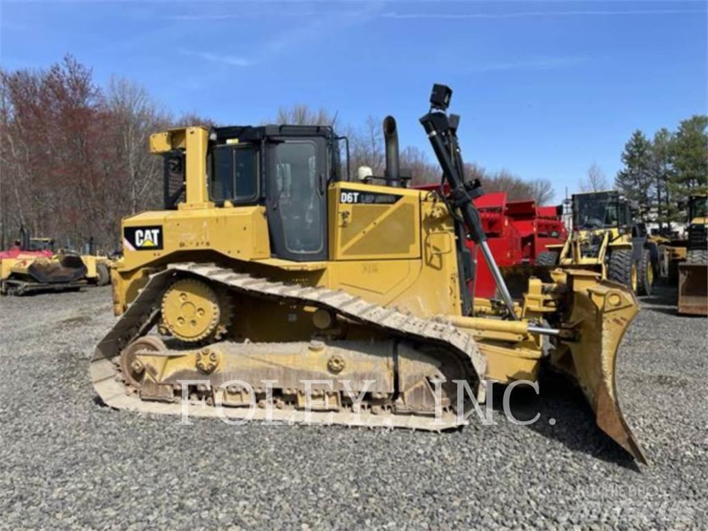 CAT D6TVP Telaketjupuskutraktorit