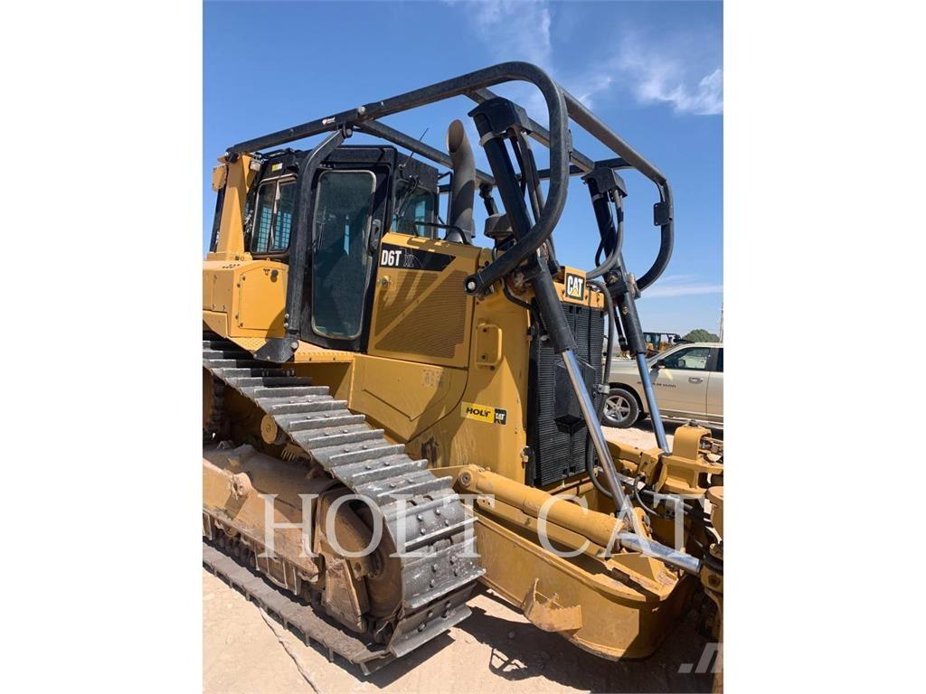 CAT D6TVP Telaketjupuskutraktorit