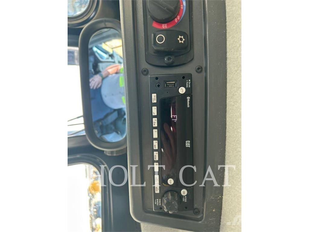 CAT D6XELGPVP3 Telaketjupuskutraktorit