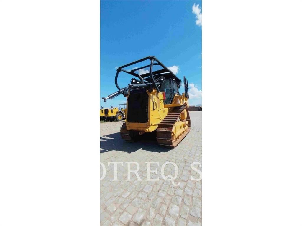 CAT D7 Telaketjupuskutraktorit