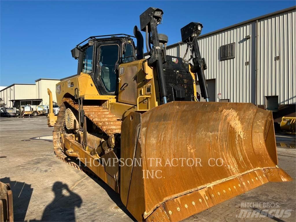 CAT D7-17 Telaketjupuskutraktorit