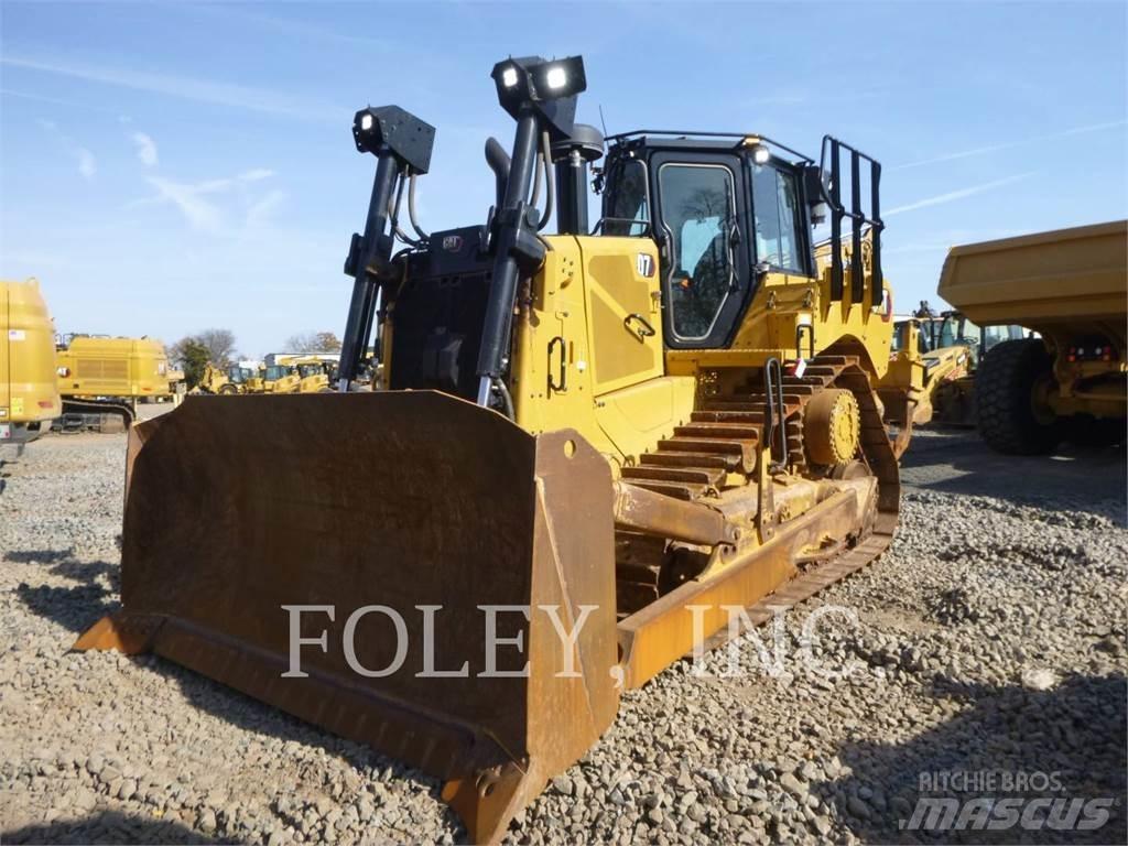 CAT D7-17 Telaketjupuskutraktorit