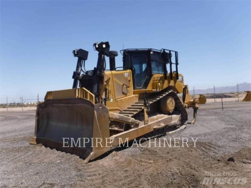 CAT D7-17 Telaketjupuskutraktorit