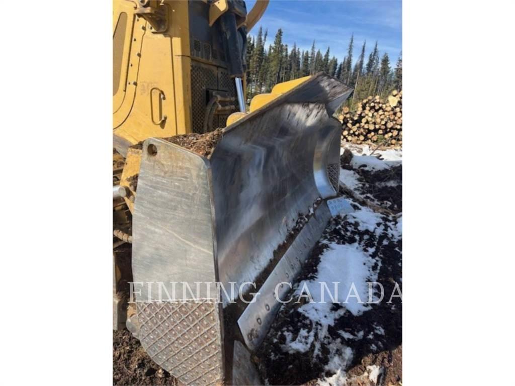 CAT D7E Telaketjupuskutraktorit