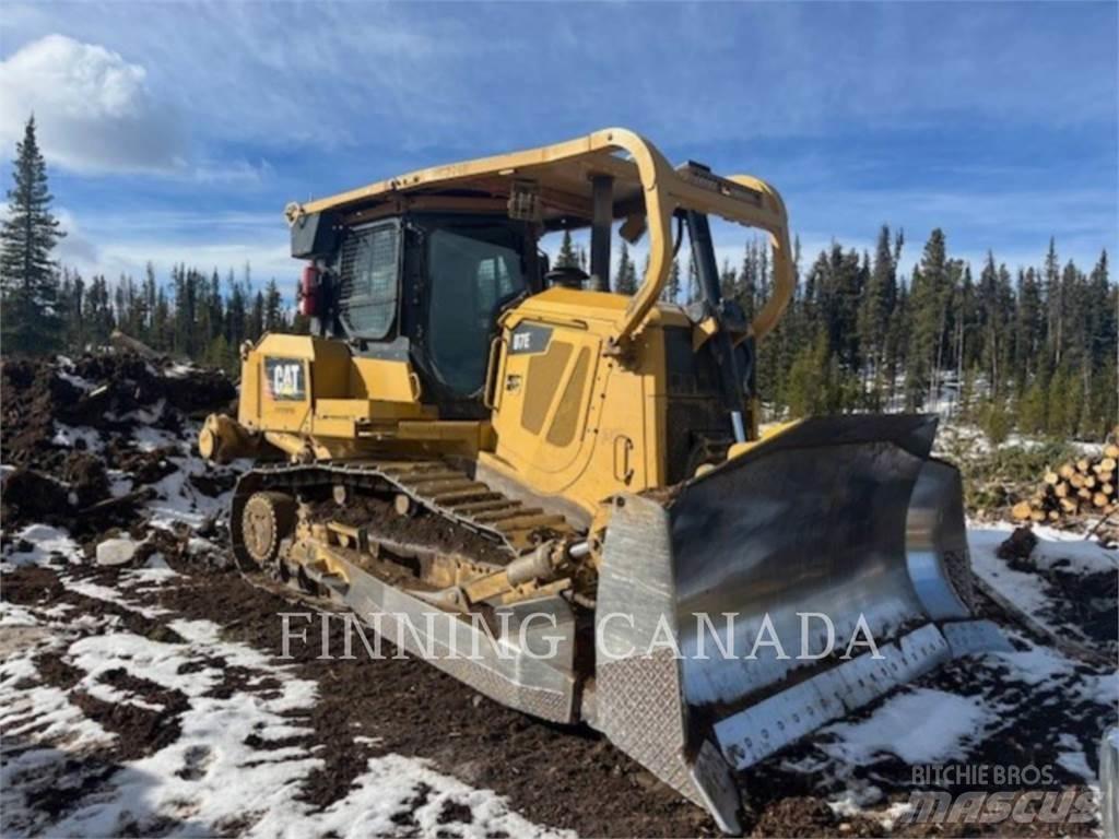 CAT D7E Telaketjupuskutraktorit