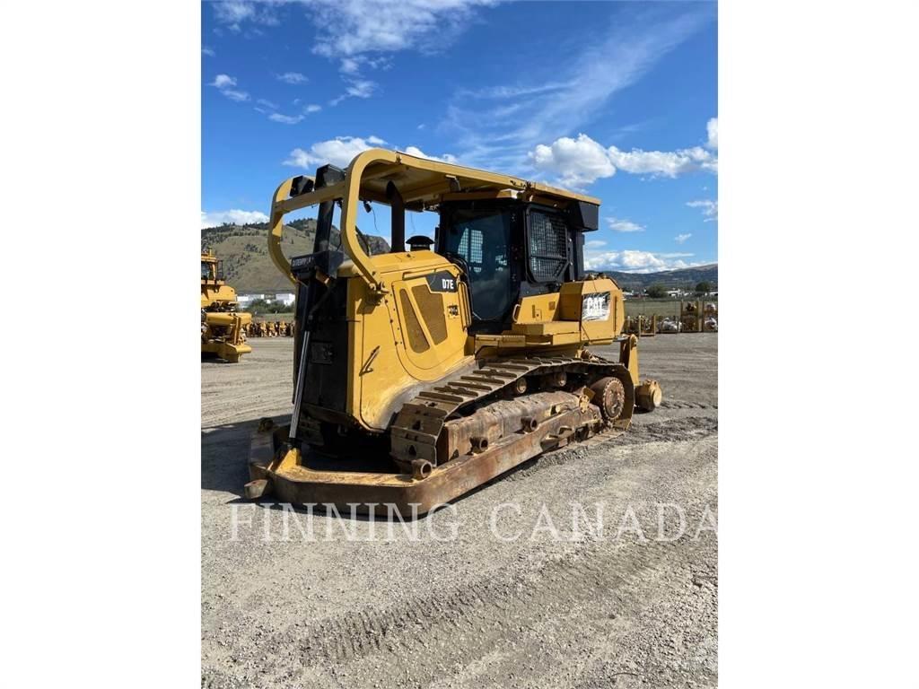 CAT D7E Telaketjupuskutraktorit