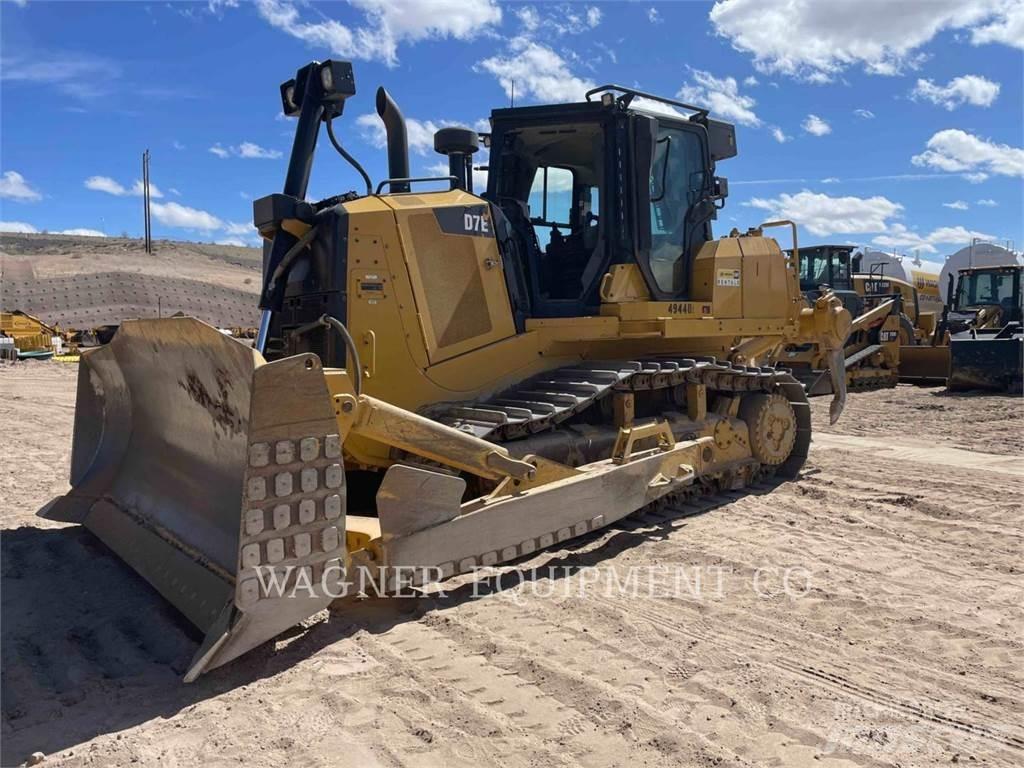 CAT D7E Telaketjupuskutraktorit