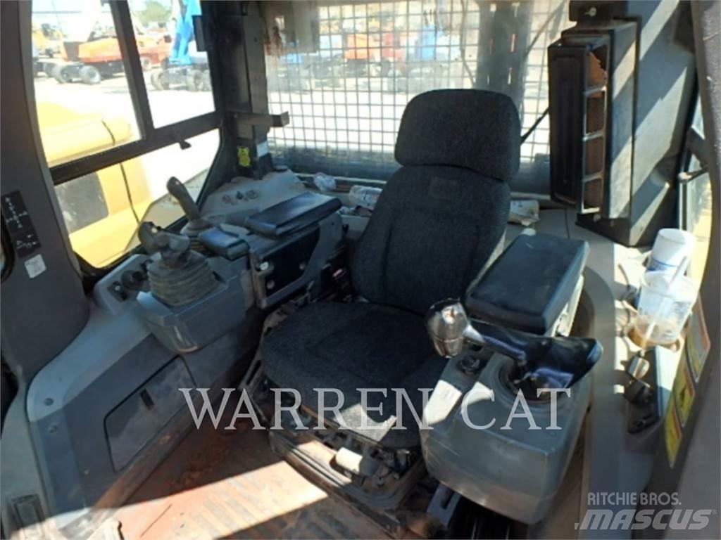 CAT D7E ARO Telaketjupuskutraktorit