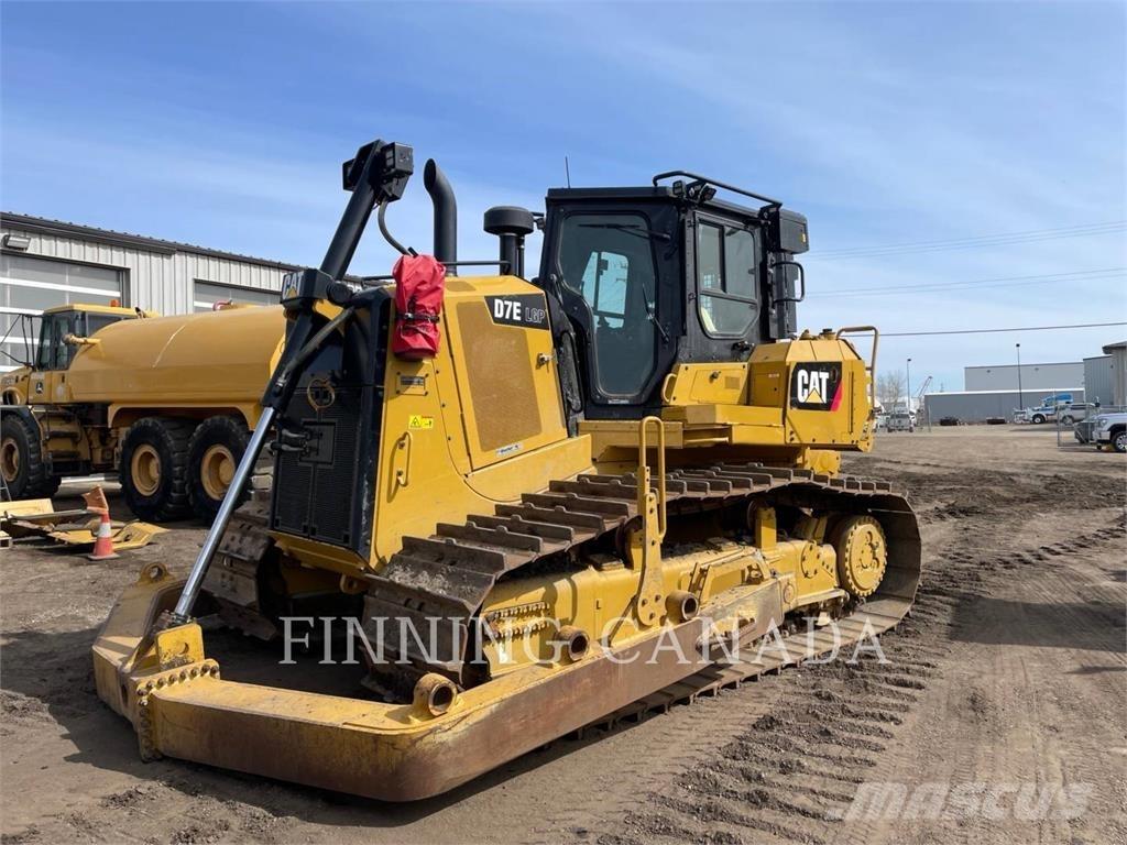 CAT D7E LGP Telaketjupuskutraktorit