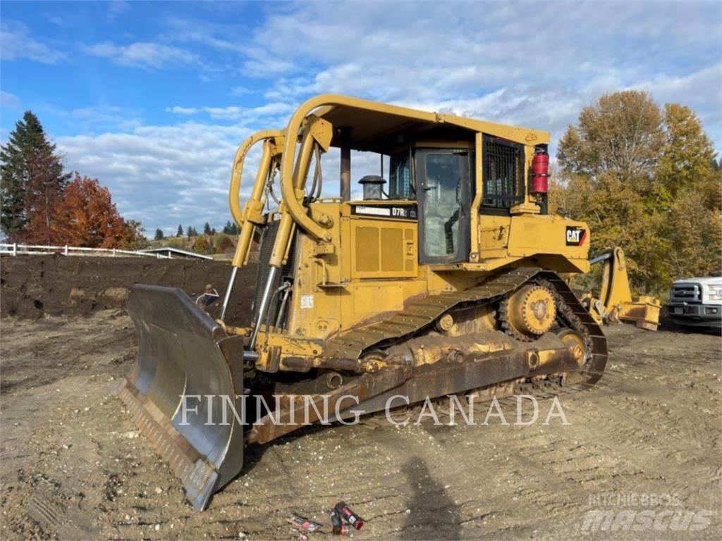 CAT D7R II Telaketjupuskutraktorit