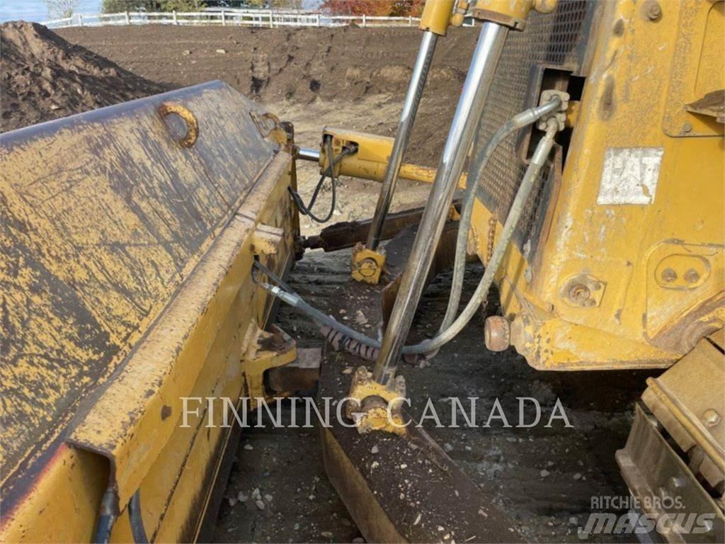 CAT D7R II Telaketjupuskutraktorit