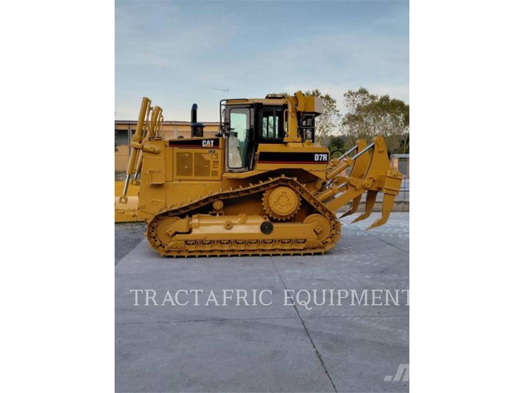 CAT D7RIIXR Telaketjupuskutraktorit
