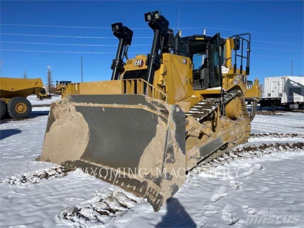 CAT D8 Telaketjupuskutraktorit