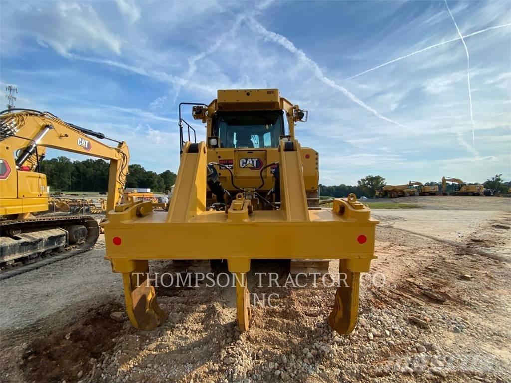 CAT D8 Telaketjupuskutraktorit