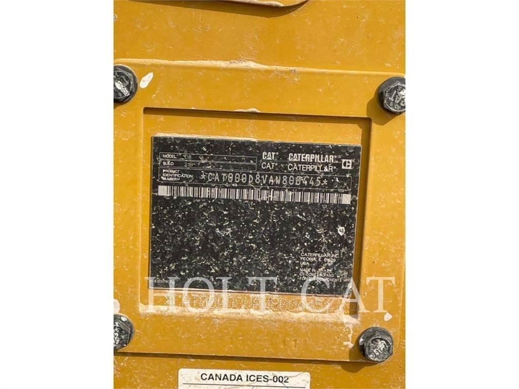CAT D8 Telaketjupuskutraktorit