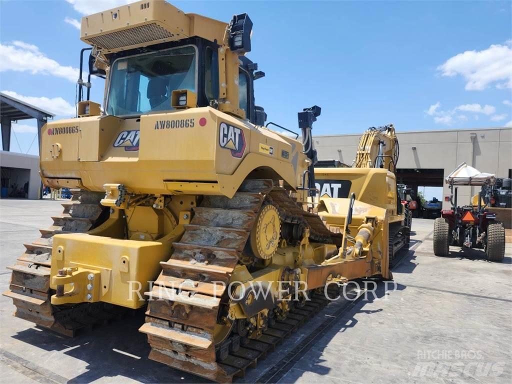 CAT D8 Telaketjupuskutraktorit