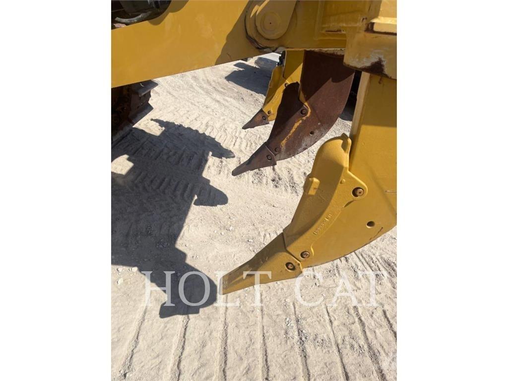 CAT D8 Telaketjupuskutraktorit