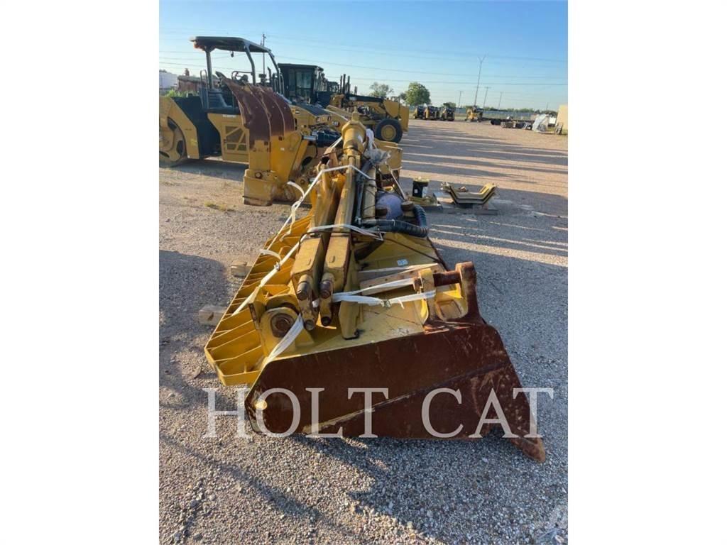 CAT D8 MS Telaketjupuskutraktorit