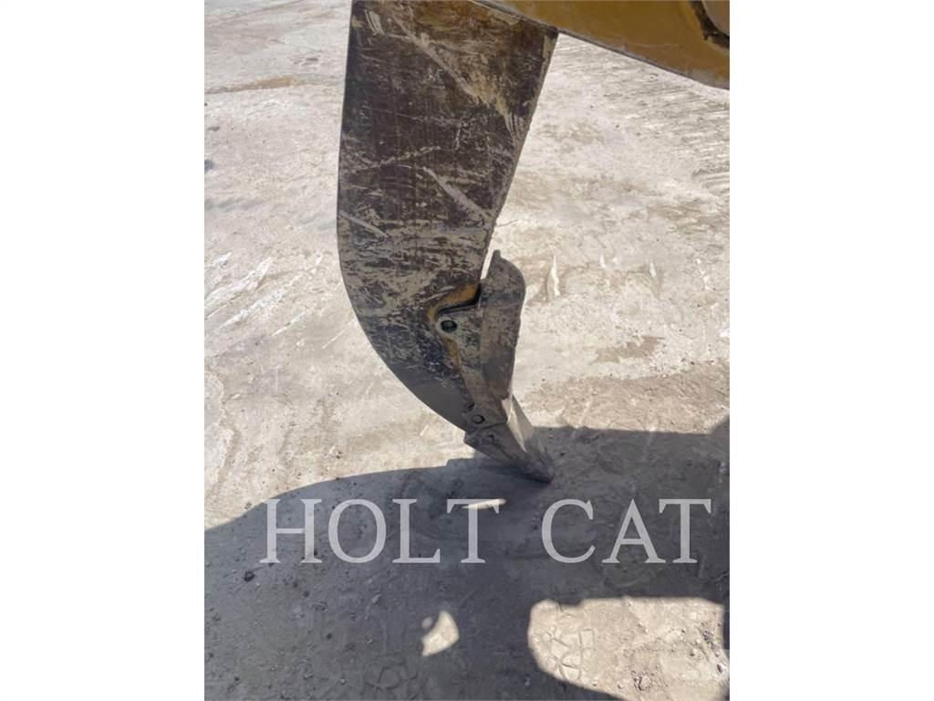 CAT D8 SS Telaketjupuskutraktorit