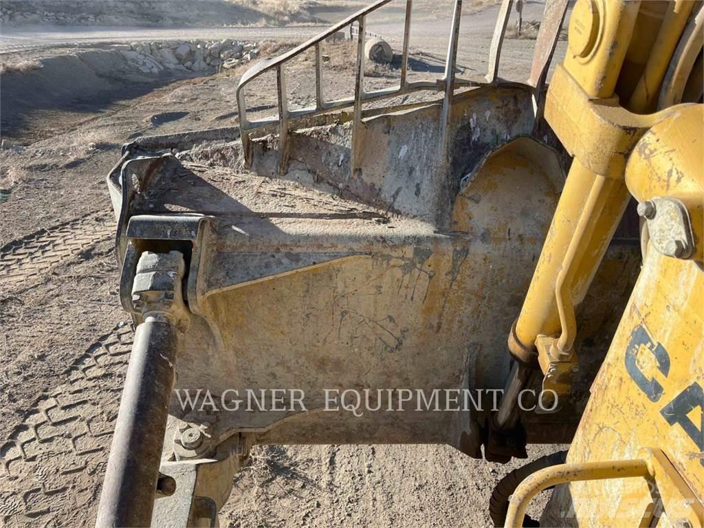 CAT D8N Telaketjupuskutraktorit