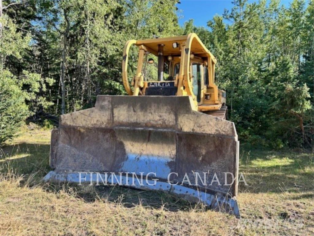 CAT D8N Telaketjupuskutraktorit