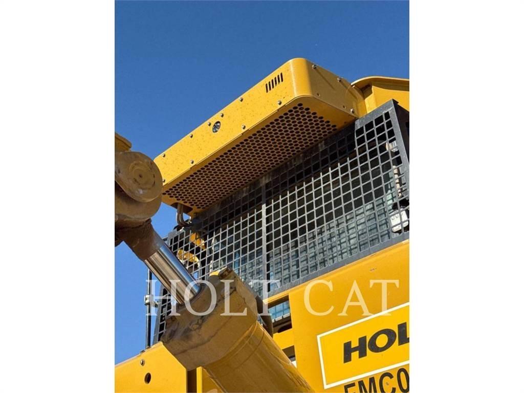 CAT D8T Telaketjupuskutraktorit