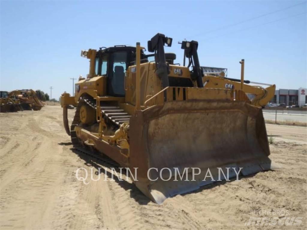 CAT D8T Telaketjupuskutraktorit