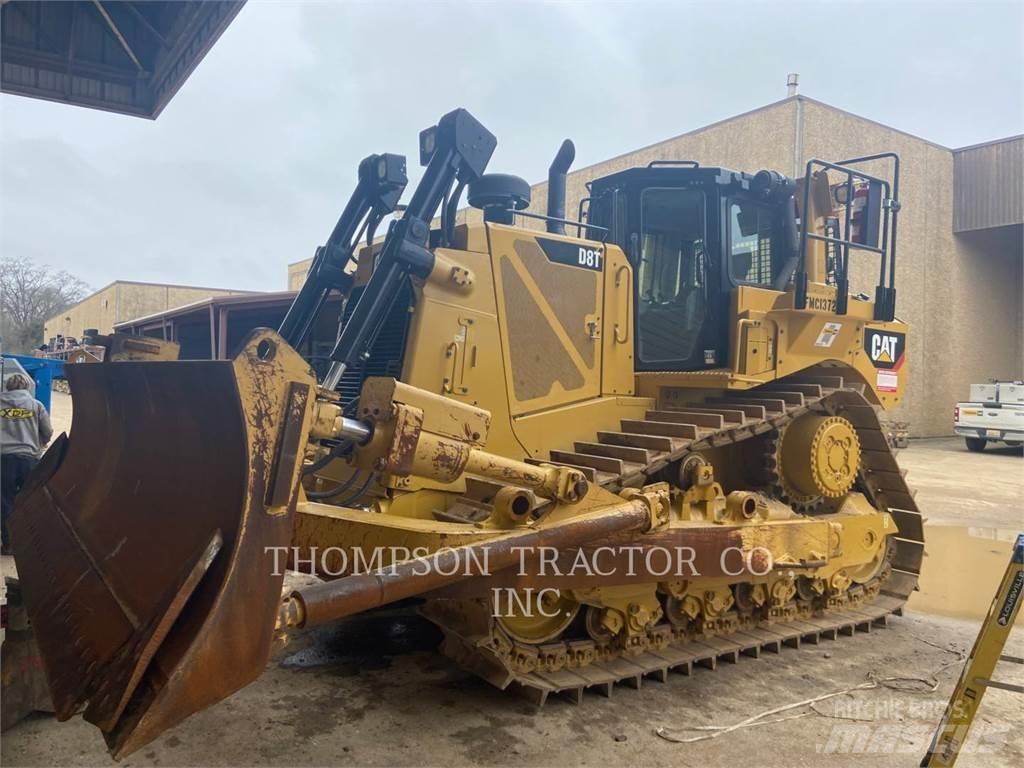 CAT D8T Telaketjupuskutraktorit