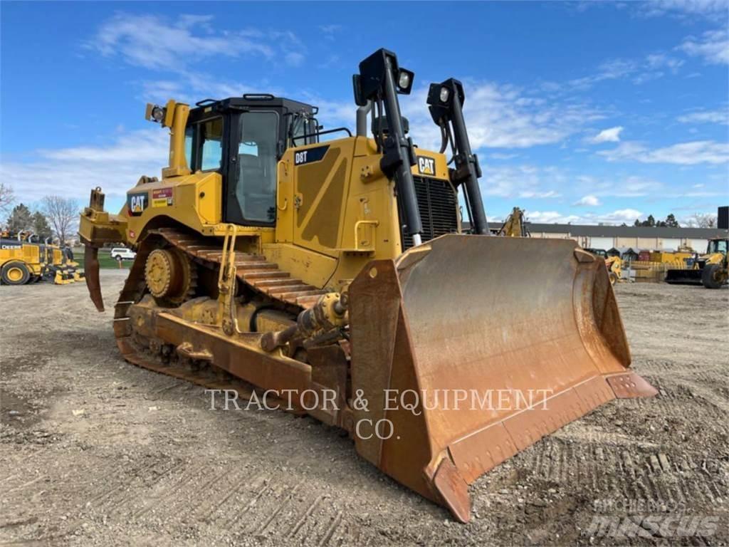 CAT D8T Telaketjupuskutraktorit