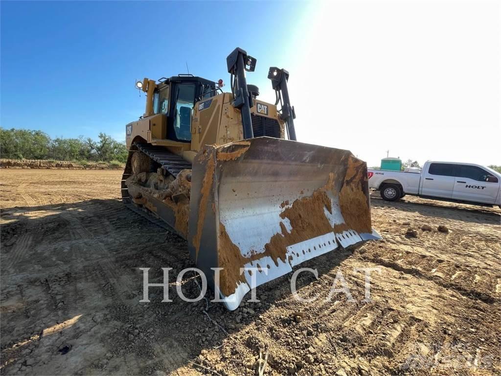CAT D8T Telaketjupuskutraktorit