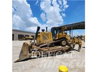 CAT D8T Telaketjupuskutraktorit