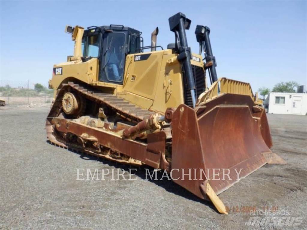 CAT D8T Telaketjupuskutraktorit