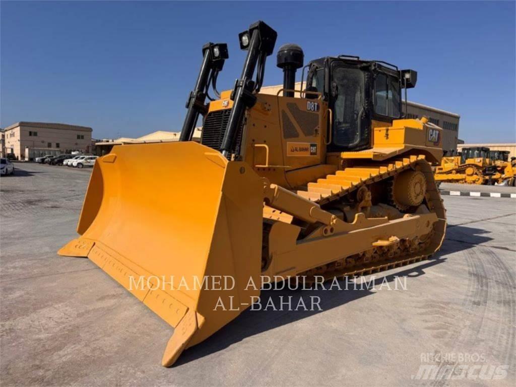 CAT D8T Telaketjupuskutraktorit