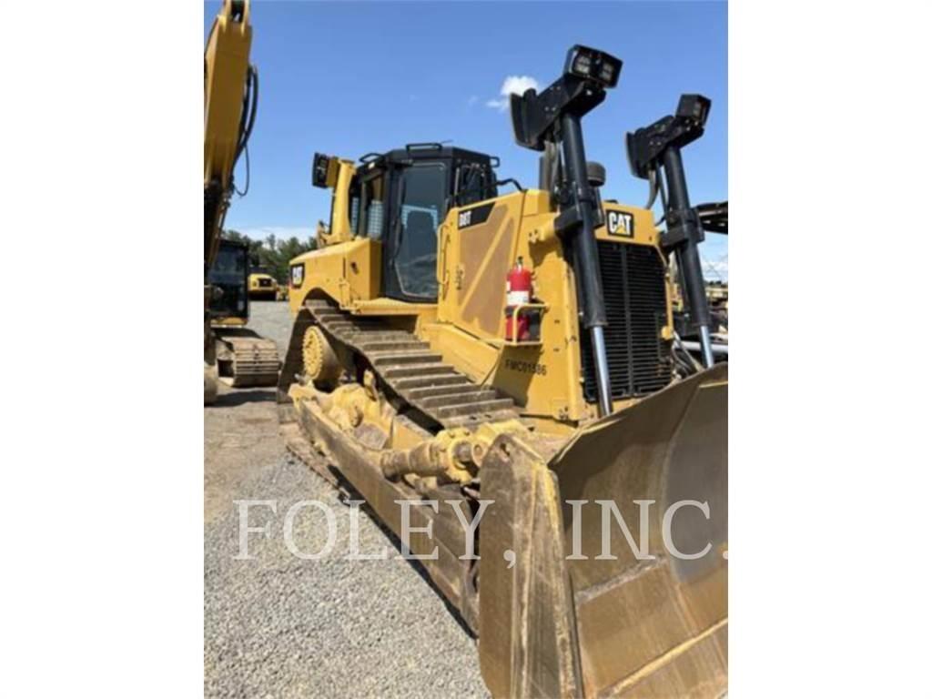 CAT D8T Telaketjupuskutraktorit