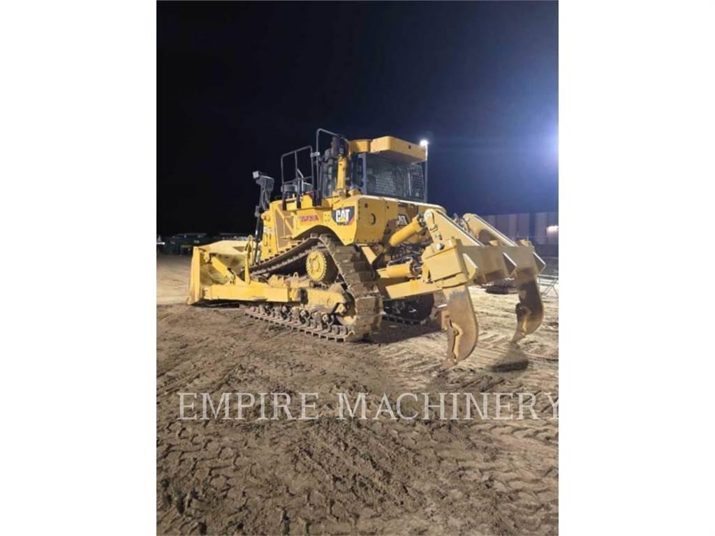 CAT D8T Telaketjupuskutraktorit