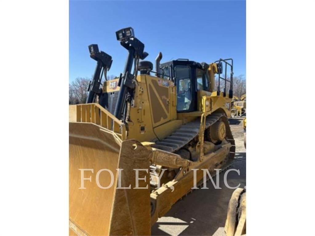 CAT D8T Telaketjupuskutraktorit