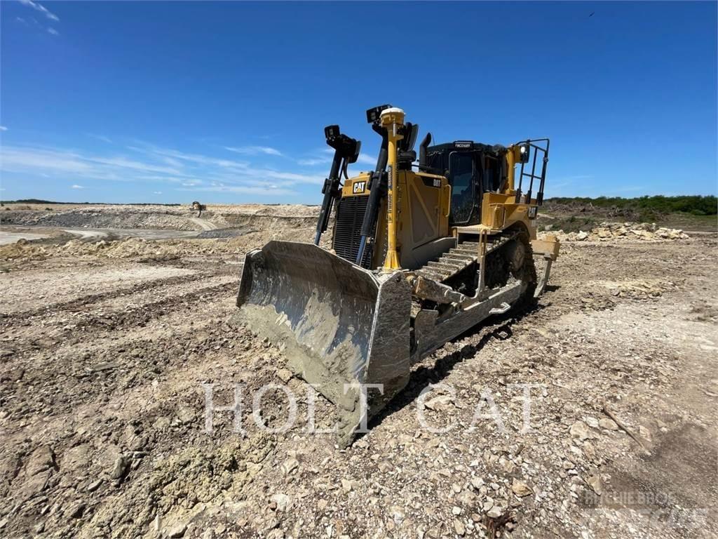 CAT D8T Telaketjupuskutraktorit