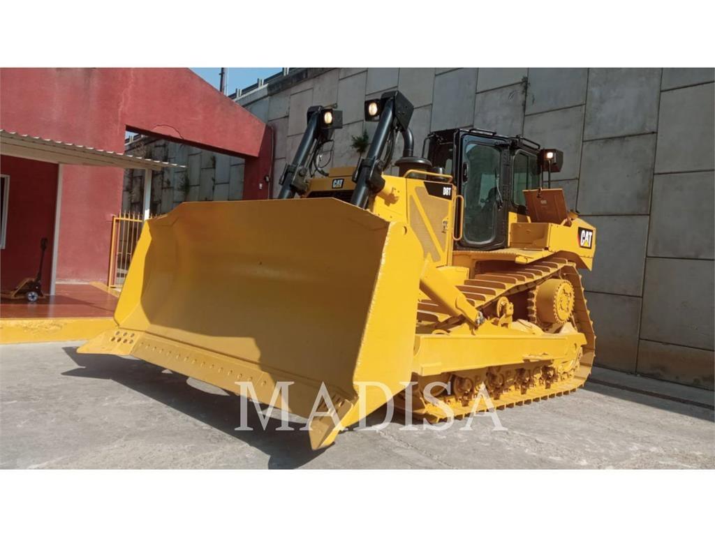 CAT D8T Telaketjupuskutraktorit