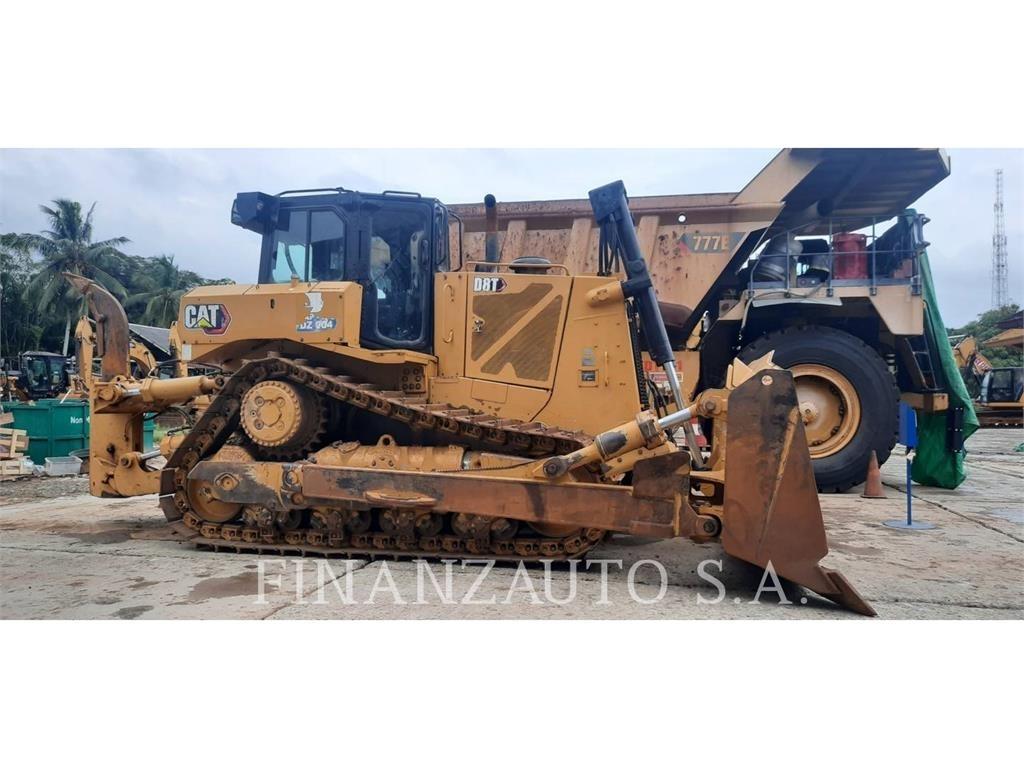 CAT D8T Telaketjupuskutraktorit