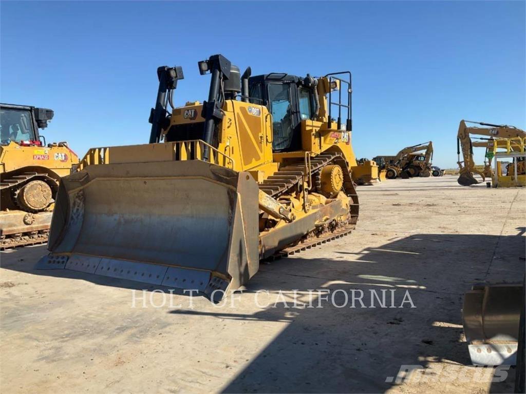 CAT D8T Telaketjupuskutraktorit