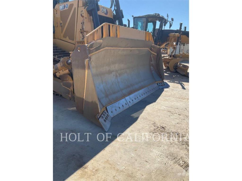 CAT D8T Telaketjupuskutraktorit