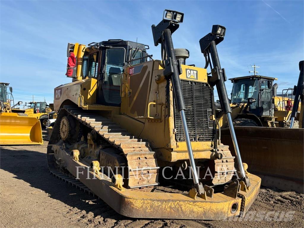 CAT D8T Telaketjupuskutraktorit