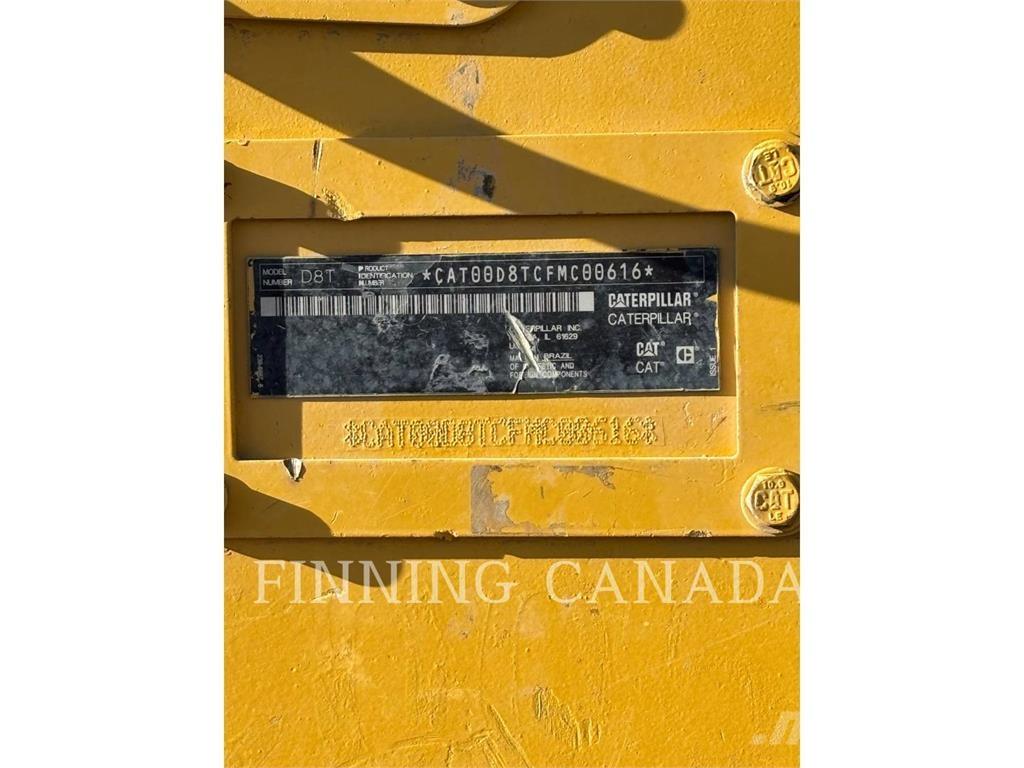 CAT D8T Telaketjupuskutraktorit