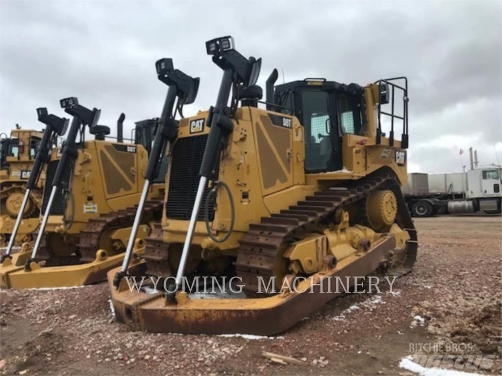 CAT D8T Telaketjupuskutraktorit