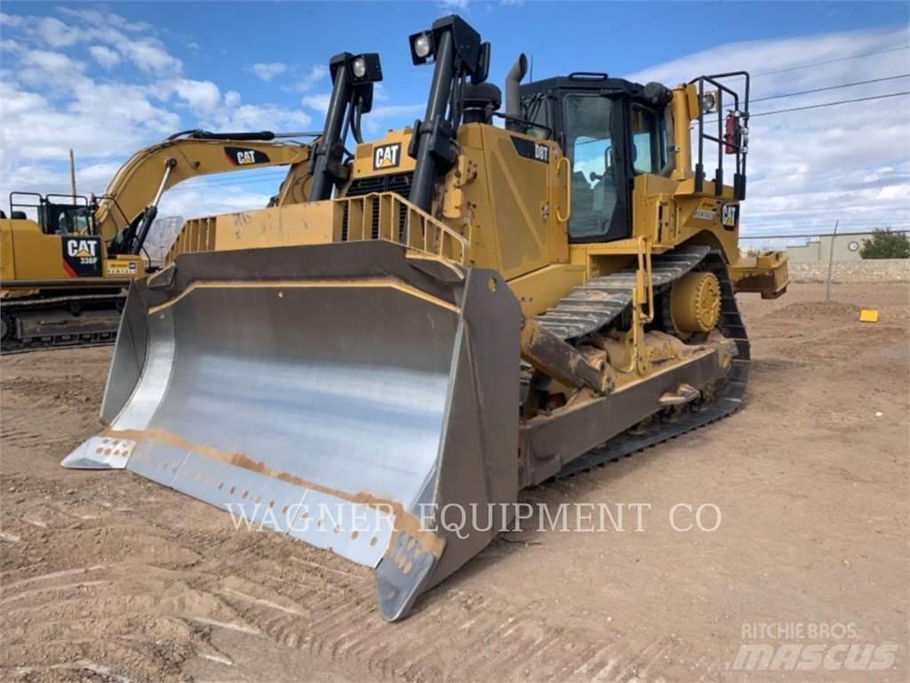 CAT D8T Telaketjupuskutraktorit