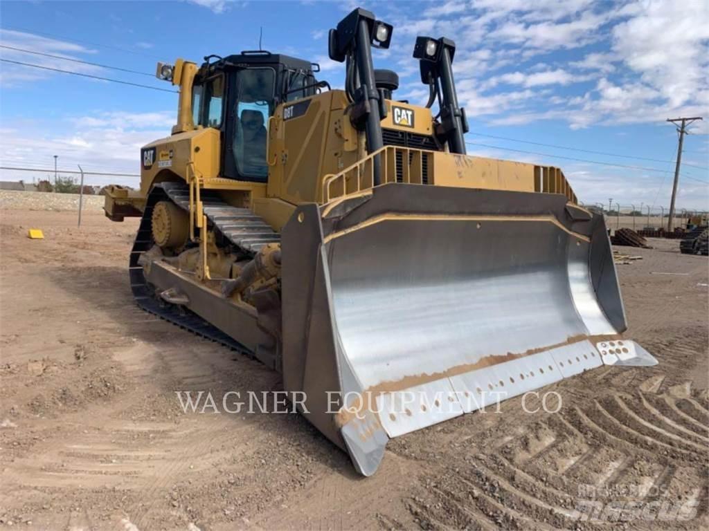 CAT D8T Telaketjupuskutraktorit