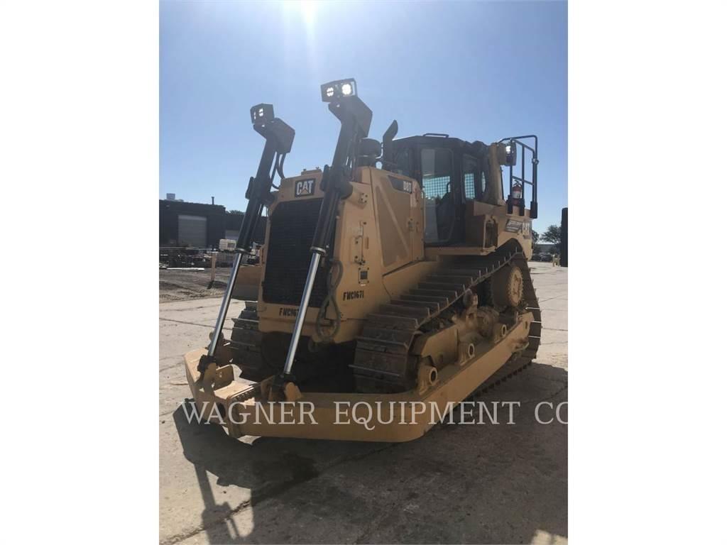 CAT D8T AW Telaketjupuskutraktorit