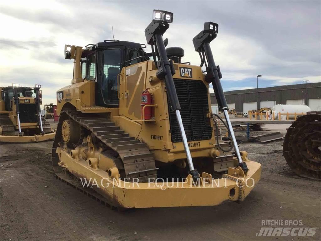 CAT D8T AW Telaketjupuskutraktorit